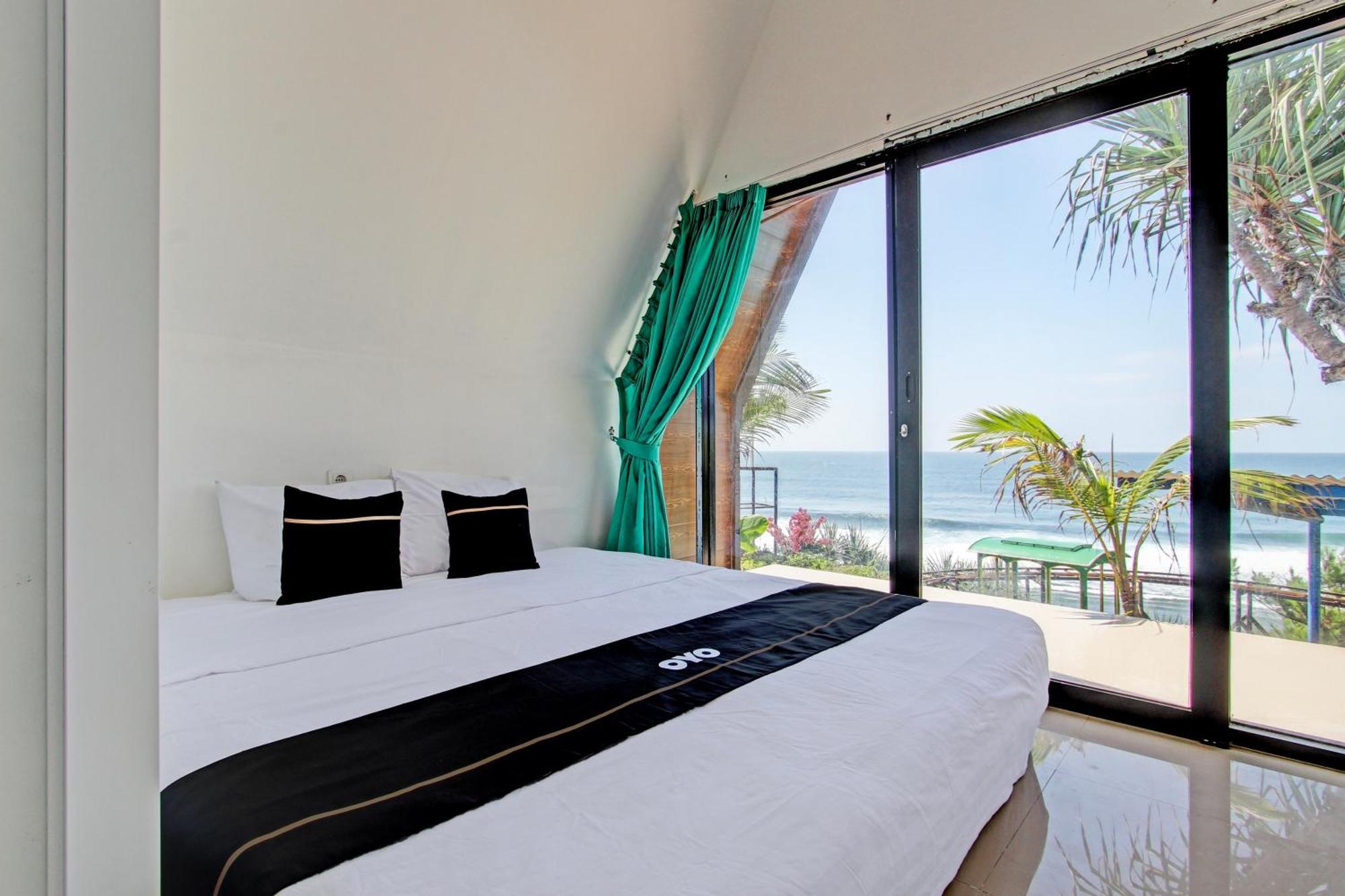 Palette 93389 Osanna Beach Resort Wonogiri Ngoại thất bức ảnh